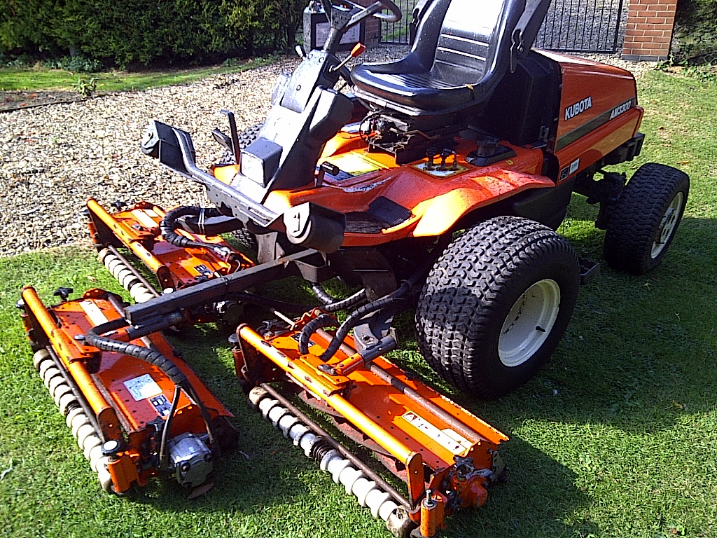 KUBOTA AM3300, tłoki i pierścienie silnika